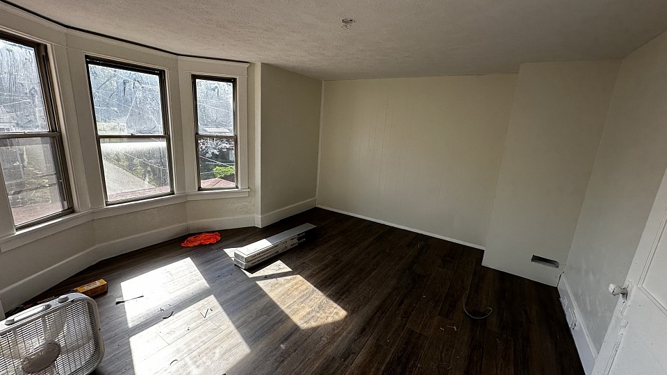 Floor termination lvp